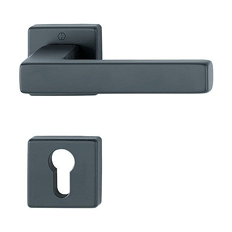Toulon lever handle set on rose with key escutcheon 7 mm spindle